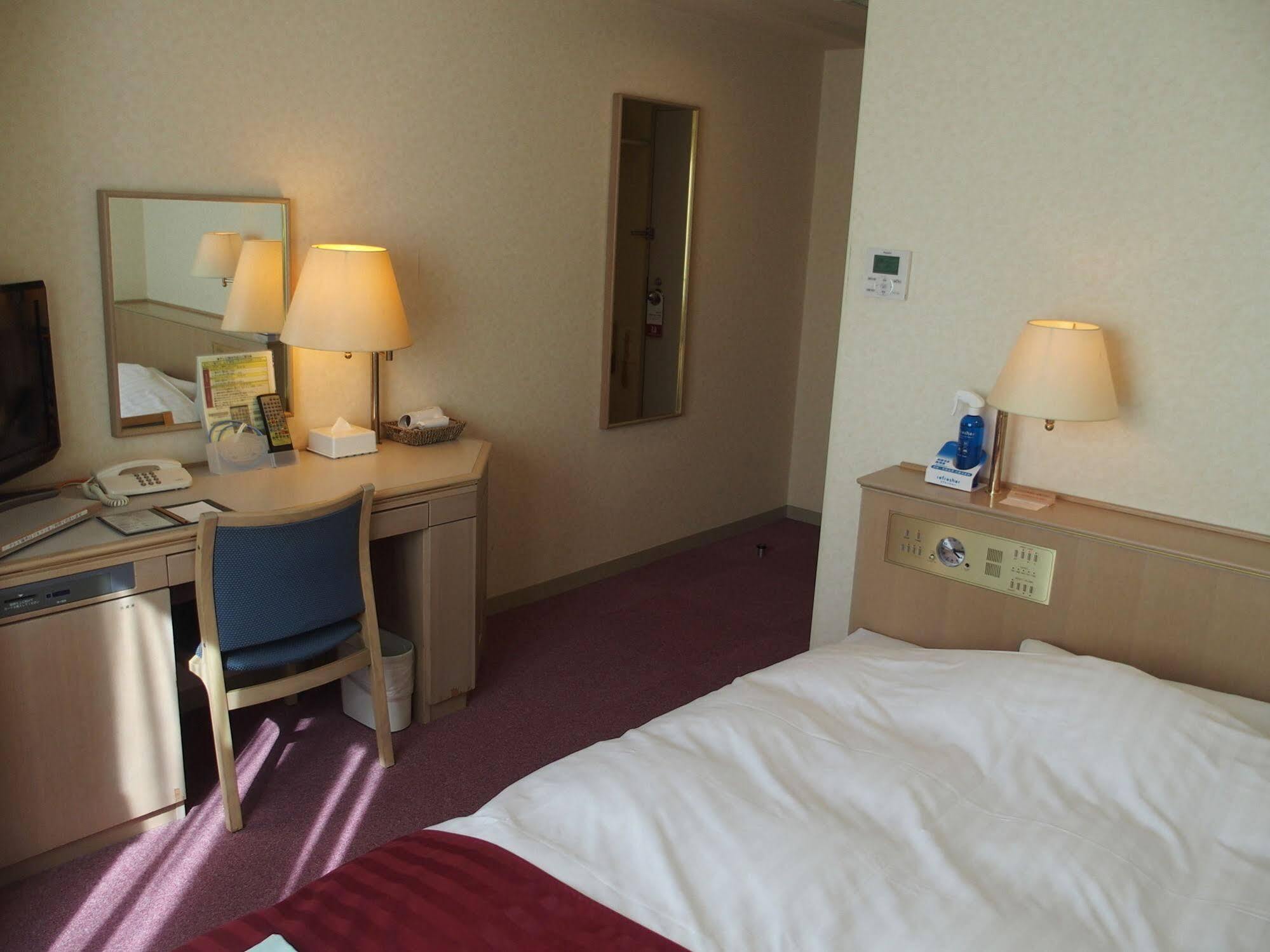 Hotel Livemax Budget Kagoshima Extérieur photo